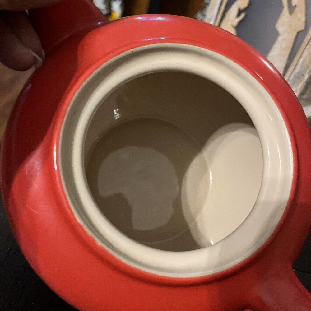 LE CREUSET  VTG Red Teapot RARE EUC - Picture 5 of 12